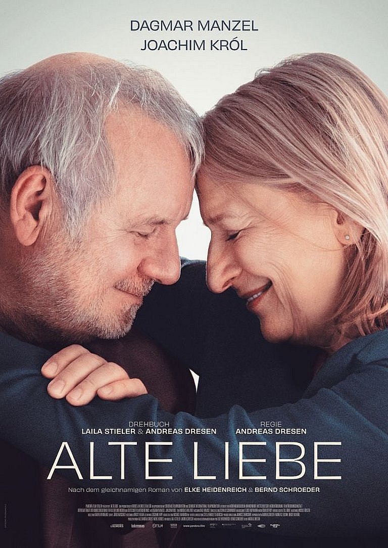 Filmplakat des Films Alte Liebe - Stricken-Im-Kino